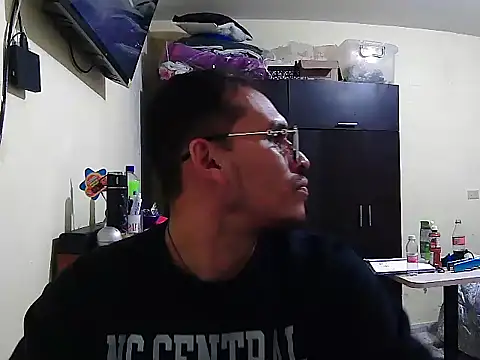 DOBLEWYOSK69G online show from 10, 10, 2025