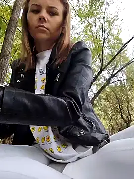 YOURLIKAA online show from 22, 9, 2025