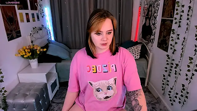 lunaalli online show from 14, 11, 2025