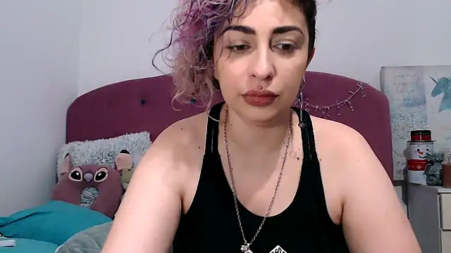 Snapshot of AAARUNY chatting on 20, 12, 2025 AAARUNY online show from 20, 12, 2025