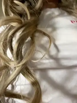 sensual scottish isla online show from 9, 9, 2025