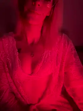 Snapshot of geilemine chatting on 23, 9, 2025 geilemine online show from 23, 9, 2025