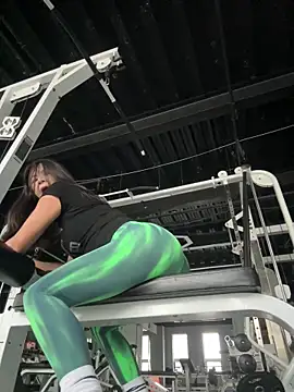 Snapshot of Ninazhang chatting on 7, 11, 2025 Ninazhang online show from 7, 11, 2025