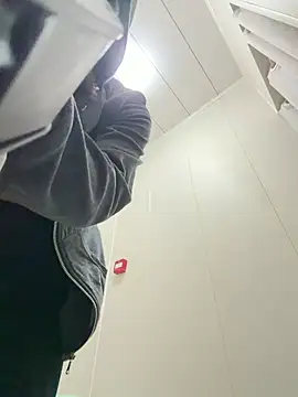 Ninazhang online show from 10, 1, 2026