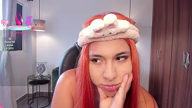 DANDARA THOM online show from 18, 9, 2025