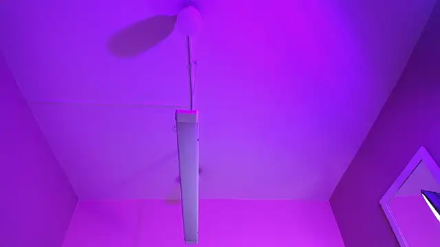 Miha Cute online show from 8, 2, 2026