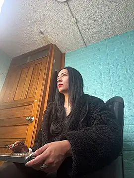 Snapshot of SALOME_KORLAND chatting on 24, 9, 2025 SALOME KORLAND online show from 24, 9, 2025