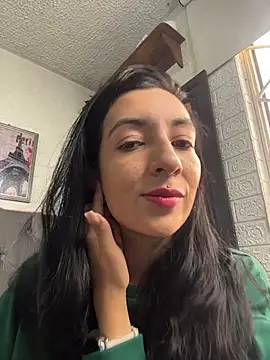 Snapshot of SALOME_KORLAND chatting on 17, 10, 2025 SALOME KORLAND online show from 17, 10, 2025