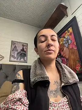 Snapshot of SALOME_KORLAND chatting on 20, 10, 2025 SALOME KORLAND online show from 20, 10, 2025