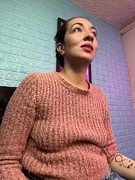 Snapshot of SALOME_KORLAND chatting on 7, 4, 2026 SALOME KORLAND online show from 7, 4, 2026