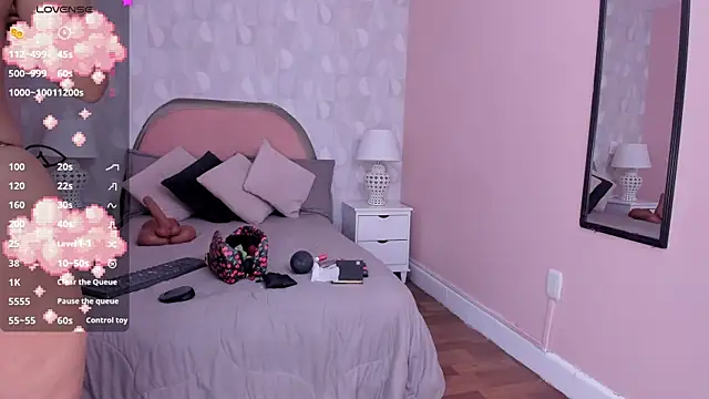 isabella milf  online show from 21, 6, 2026