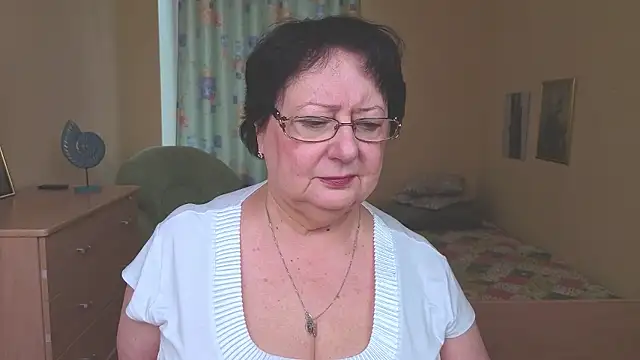 Margo Moll online show from 11, 1, 2026