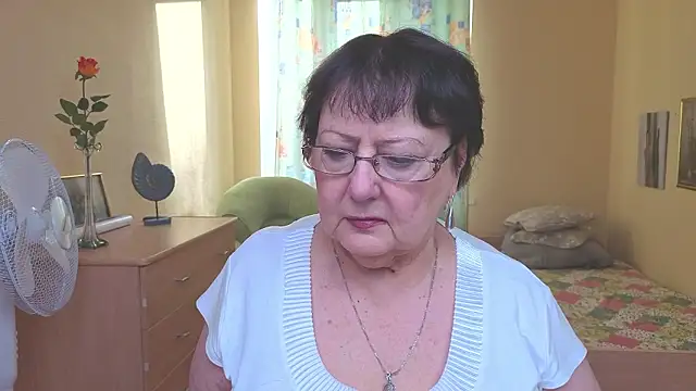 Margo Moll online show from 16, 1, 2026