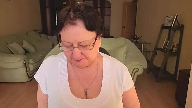 Margo Moll online show from 7, 3, 2026