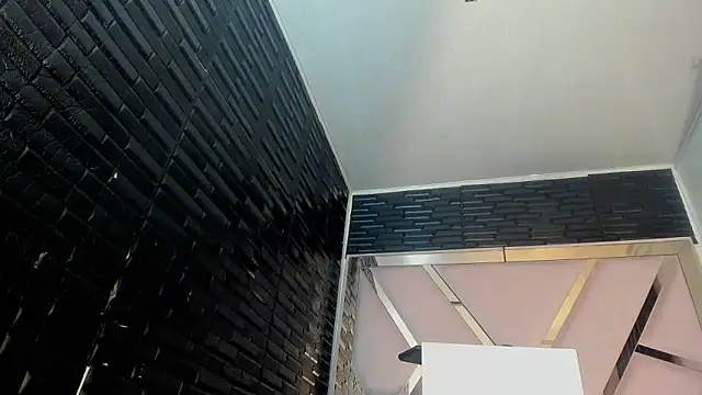 chaniesmith69x online show from 16, 6, 2026