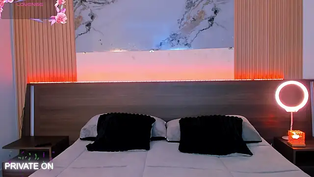 samanthaa moon online show from 22, 3, 2026