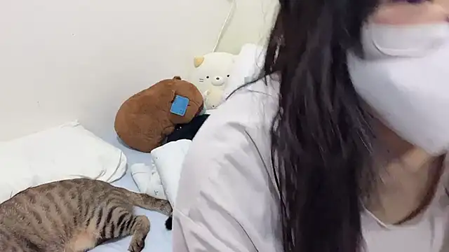 Snapshot of LHeart chatting on 19, 9, 2025 LHeart online show from 19, 9, 2025