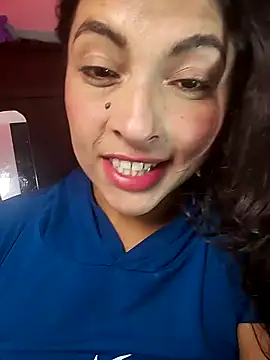 Fox Roxxan online show from 5, 10, 2025