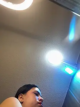 Stephany Rodriguez online show from 16, 3, 2026