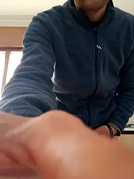 Snapshot of Alessio1987 chatting on 2, 4, 2026 Alessio1987 online show from 2, 4, 2026