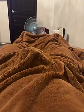 Snapshot of Tunphamdzai chatting on 15, 4, 2026 Tunphamdzai online show from 15, 4, 2026