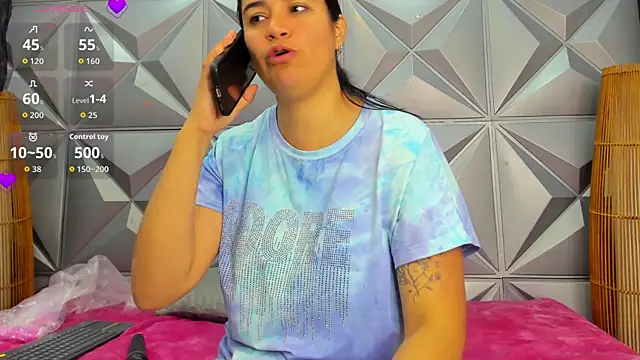 GreciaFox1 online show from 20, 11, 2025