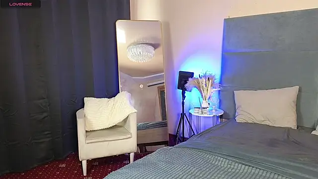 RianaRey online show from 16, 6, 2026