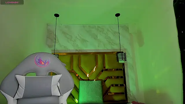 Luciifeer  online show from 25, 10, 2025