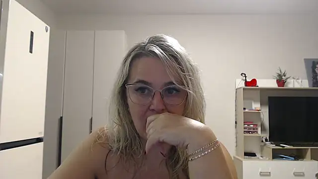 EleanoraDream online show from 28, 2, 2026