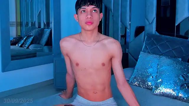 Sebax Young online show from 2, 10, 2025