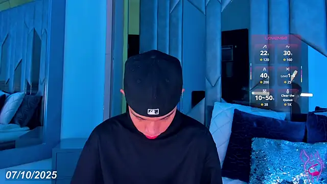 Sebax Young online show from 7, 10, 2025