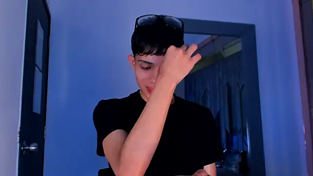 Sebax Young online show from 7, 3, 2026