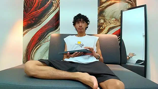 Snapshot of simondwayne chatting on 31, 3, 2026 simondwayne online show from 31, 3, 2026