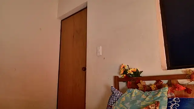  MoonLipson  online show from 22, 9, 2025