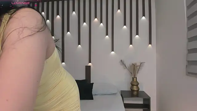 emma fhox online show from 20, 2, 2026