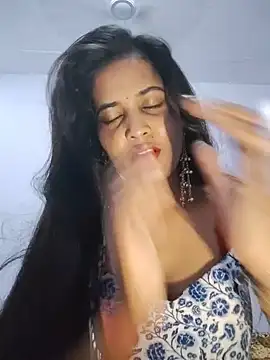 Snapshot of cute_radhikaa chatting on 31, 5, 2026 cute radhikaa online show from 31, 5, 2026