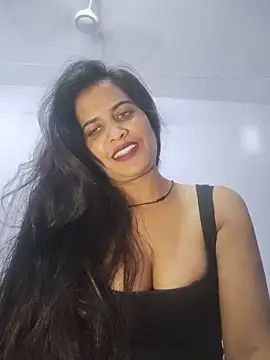 Snapshot of cute_radhikaa chatting on 12, 6, 2026 cute radhikaa online show from 12, 6, 2026