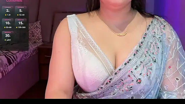 Snapshot of SunhariGirl chatting on 16, 9, 2025 SunhariGirl online show from 16, 9, 2025