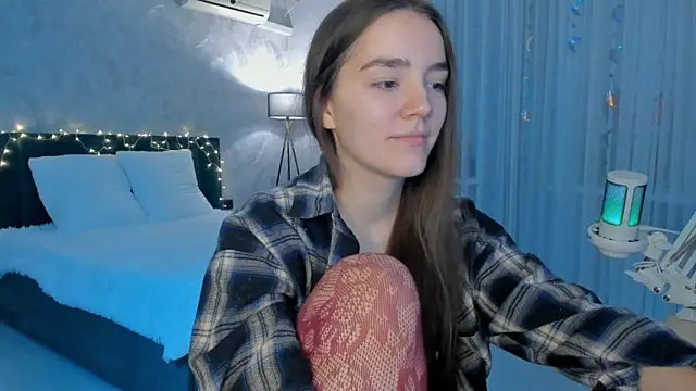 Snapshot of sweete_chantal chatting on 28, 10, 2025 sweete chantal online show from 28, 10, 2025