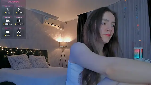 Snapshot of sweete_chantal chatting on 6, 2, 2026 sweete chantal online show from 6, 2, 2026