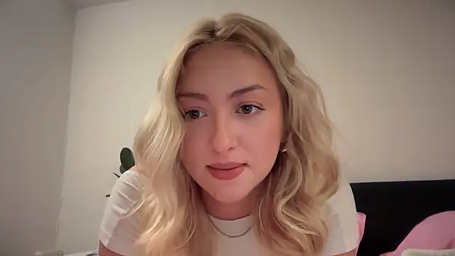 Kitty Swetty online show from 17, 2, 2026