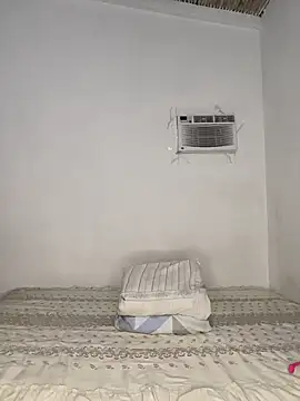 Snapshot of MilfTentasion chatting on 6, 3, 2026 MilfTentasion online show from 6, 3, 2026