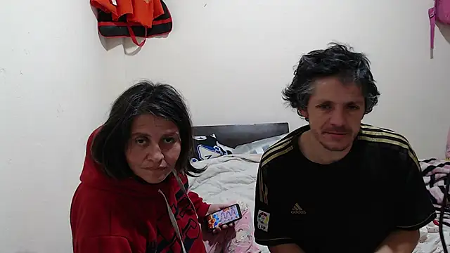 jade noah  online show from 15, 9, 2025