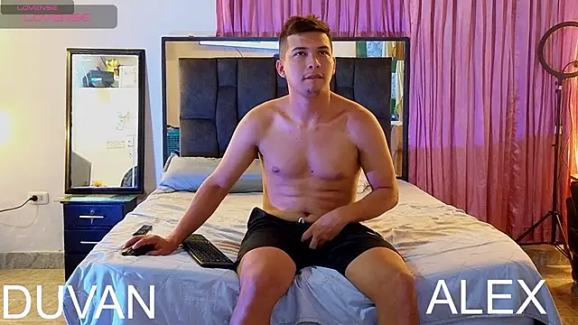 Snapshot of hot_latin_boys chatting on 8, 10, 2025 hot latin boys online show from 8, 10, 2025