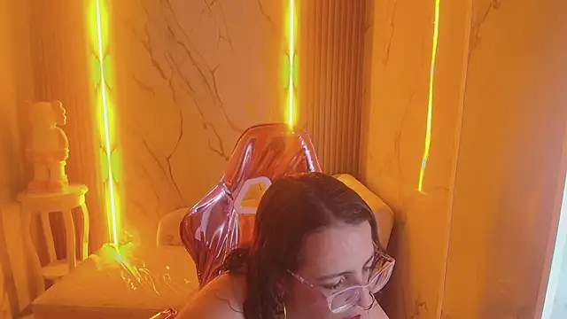  Evoni b online show from 8, 10, 2025