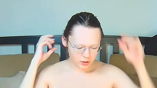 Snapshot of Derek_Carter chatting on 7, 4, 2026 Derek Carter online show from 7, 4, 2026