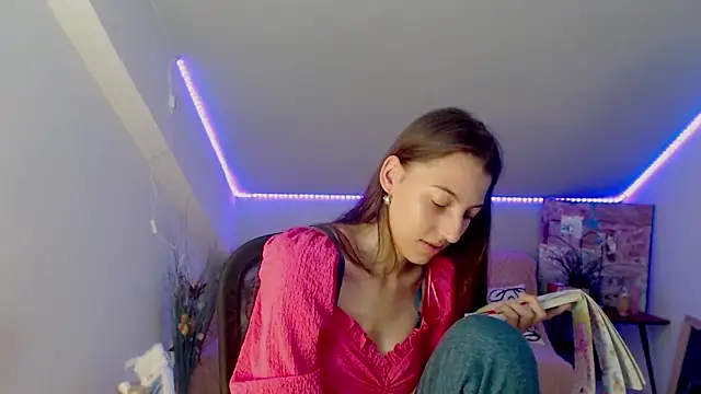 BonniePearson online show from 19, 9, 2025