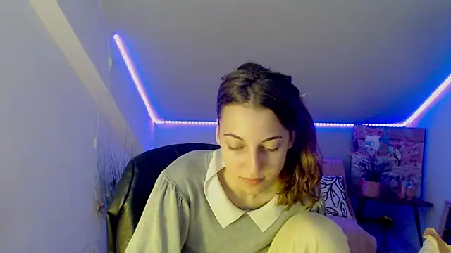 BonniePearson online show from 23, 10, 2025