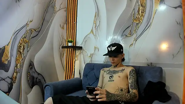 Snapshot of StraightBoy_Nick chatting on 30, 9, 2025 StraightBoy Nick online show from 30, 9, 2025