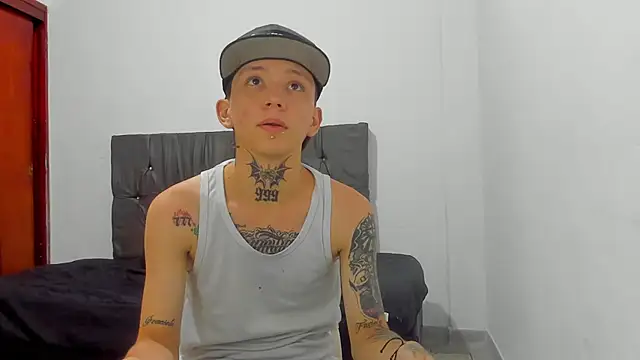 StraightBoy Nick online show from 11, 5, 2026